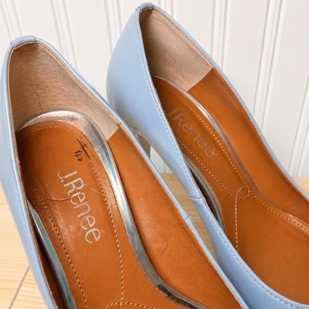 J. Reneé Pointed Toe Pumps with Metallic Sculpted Heel - Picture 5 of 7